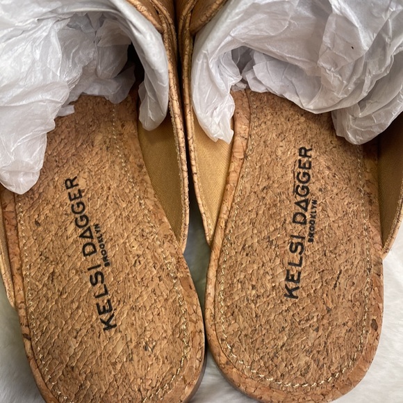 NEW Kelsi Dagger Brooklyn Solar Mules - Size 6 - Picture 4 of 5